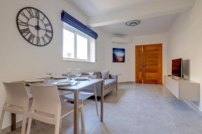 Modern Maisonette in a Central Location